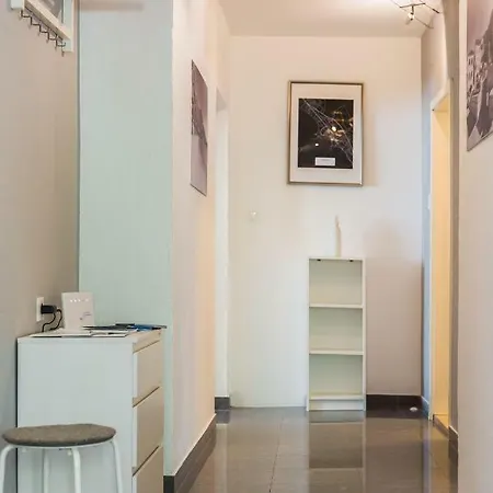Marna Apartamento Makarska